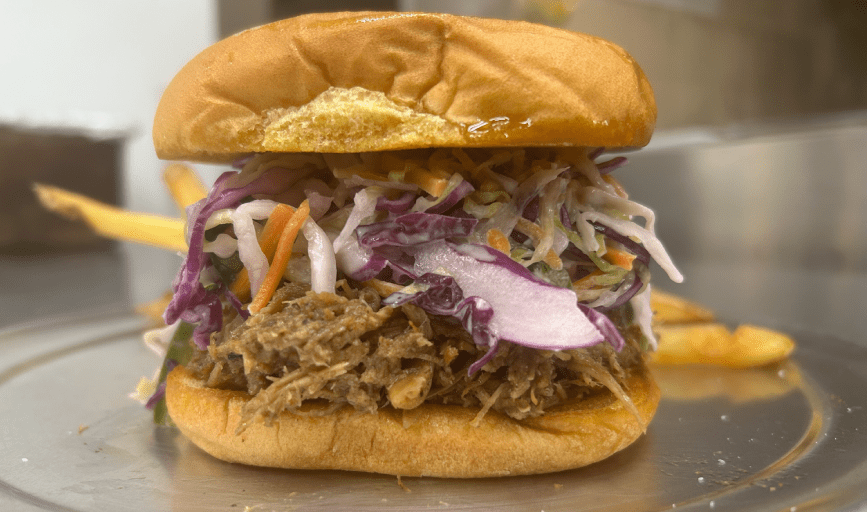 MOJO PULLED PORK SANDWICHES